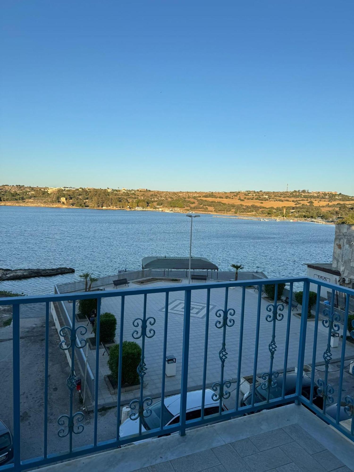 Sunset Brucoli Apartment Екстериор снимка