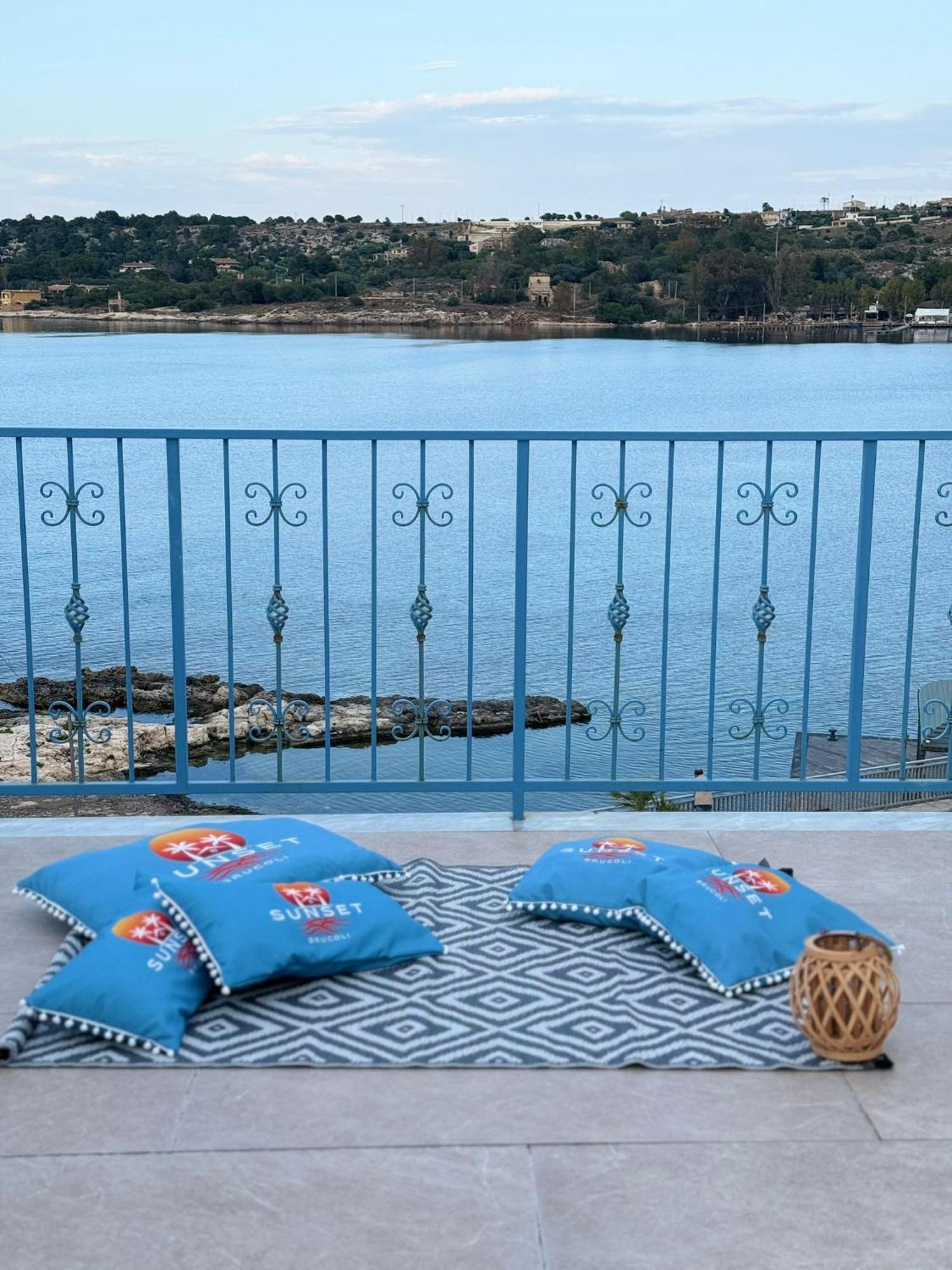 Sunset Brucoli Apartment Екстериор снимка